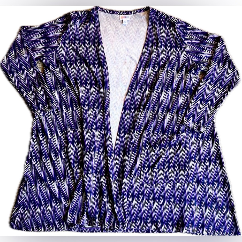 LuLaRoe Chevron Patterned Caroline Cardigan